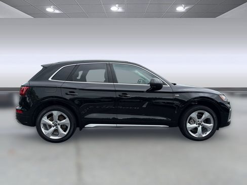 Used 2023 Audi Q5 2.0T Premium Plus w/ Premium Plus Package AWD/4WD image 8