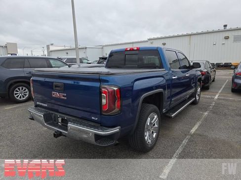 Used 2018 GMC Sierra 1500 SLT AWD/4WD image 3