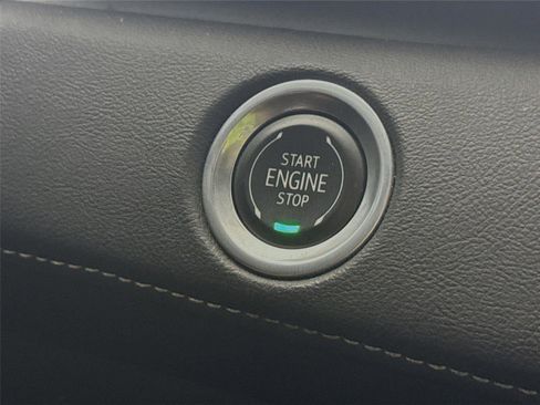 Used 2023 Cadillac Escalade ESV Sport w/ LPO, ONYX Package image 12