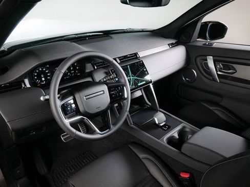 New 2026 Land Rover Discovery Sport Landmark AWD/4WD image 18