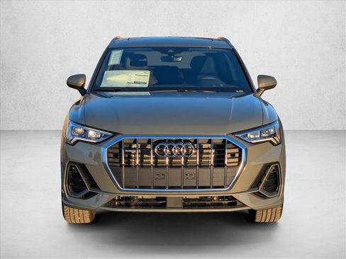New 2025 Audi Q3 2.0T Premium image 6