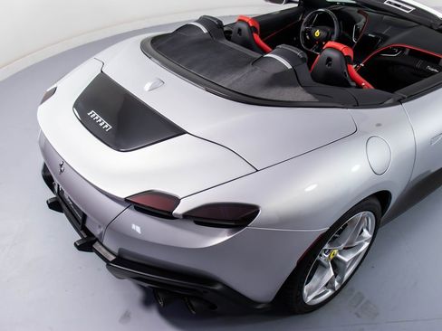 Certified 2025 Ferrari Roma Spider image 20