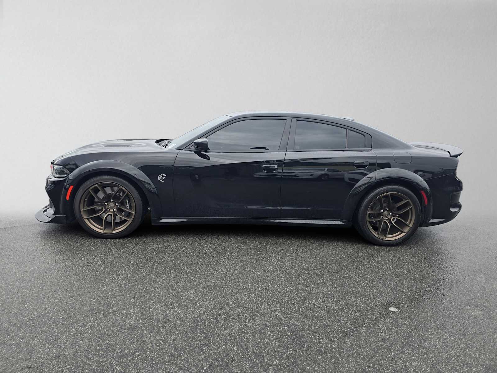 Used 2023 Dodge Charger SRT Hellcat w/ Harman/Kardon Audio Group RWD image 2