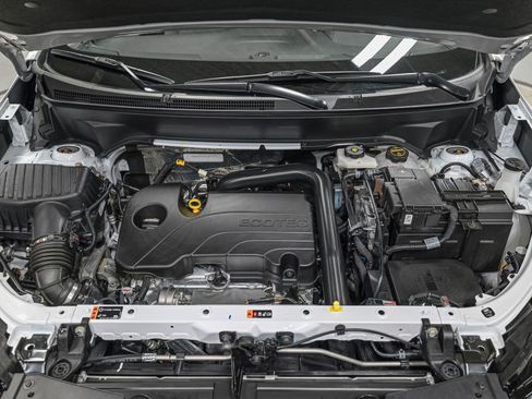 Used 2023 Chevrolet Equinox LS w/ LS Convenience Package image 13