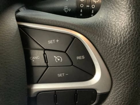 Used 2019 Jeep Renegade Sport AWD/4WD image 26