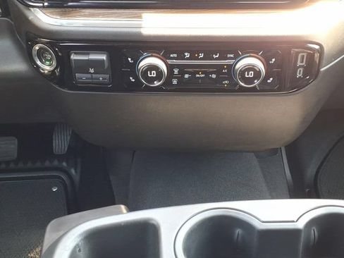Used 2023 Chevrolet Silverado 1500 LT w/ Safety Package AWD/4WD image 13