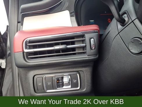 Used 2023 Lincoln Corsair Reserve w/ Equipment Group 202A image 28