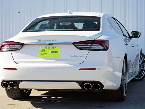 Used 2022 Maserati Quattroporte GT image 5