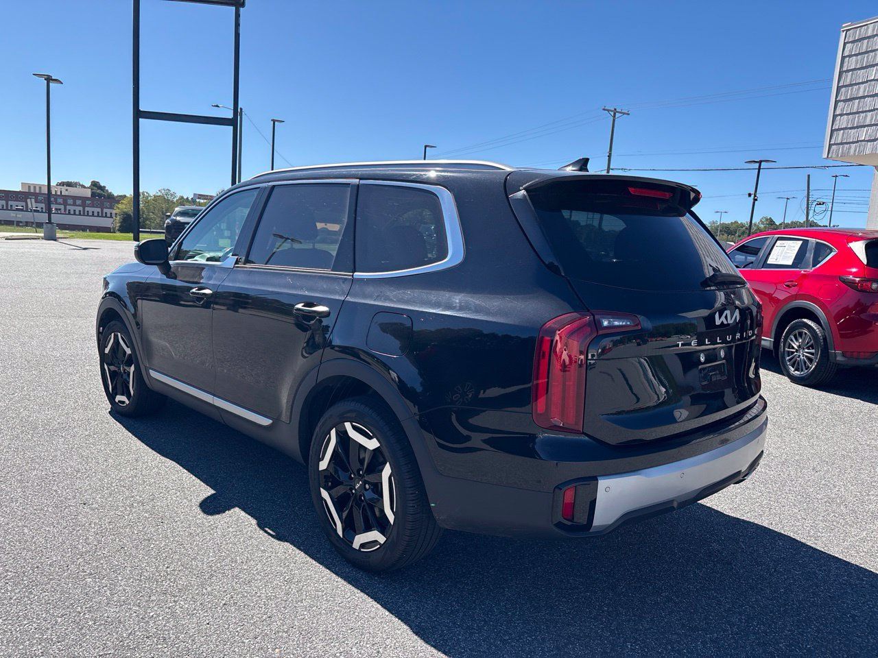 Used 2023 Kia Telluride S w/ S Sunroof Package AWD/4WD image 7