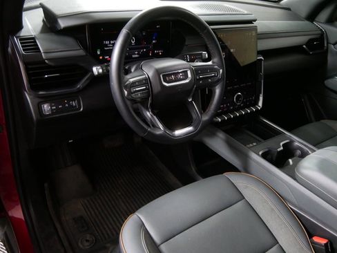 Used 2024 GMC Acadia AT4 image 11