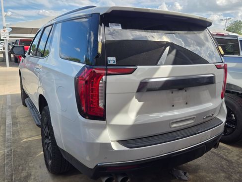 Certified 2024 GMC Yukon AT4 w/ Technology Package AWD/4WD image 7