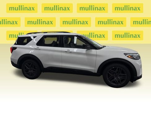 New 2026 Ford Explorer ST image 2