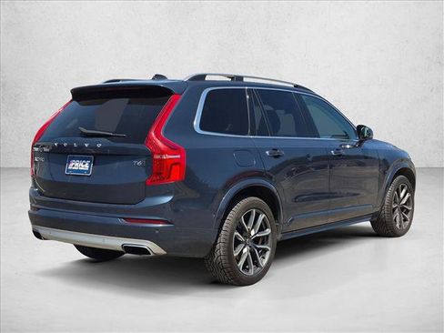Used 2018 Volvo XC90 T6 Momentum w/ Convenience Package AWD/4WD image 5