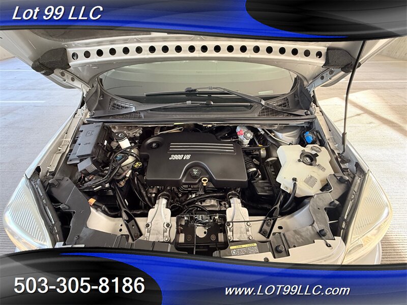 Used 2007 Buick Terraza CXL w/ Driver Confidence Package FWD image 22