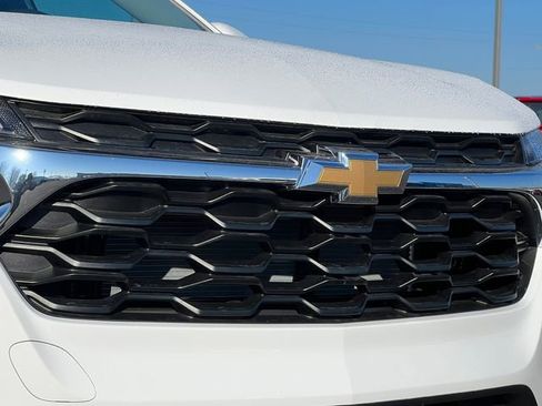 New 2026 Chevrolet Trax LT w/ Driver Confidence Package image 37