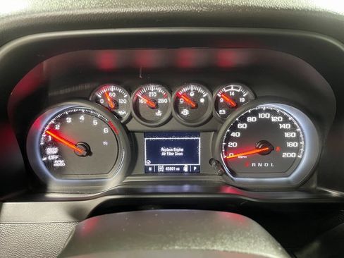 Used 2022 Chevrolet Silverado 1500 Custom Trail Boss w/ LPO, Dark Essentials Package image 15