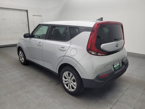 Used 2020 Kia Soul LX FWD image 5