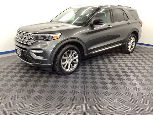 Used 2020 Ford Explorer Limited image 1