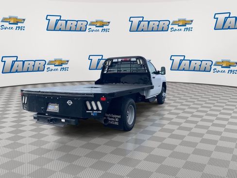 Used 2017 Chevrolet Silverado 3500 W/T w/ Snow Plow Prep Package image 8