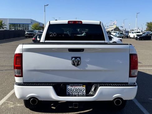 Used 2017 RAM 1500 Express w/ Express Value Package RWD image 5
