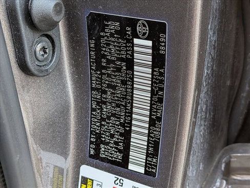 Used 2024 Toyota Camry SE image 17