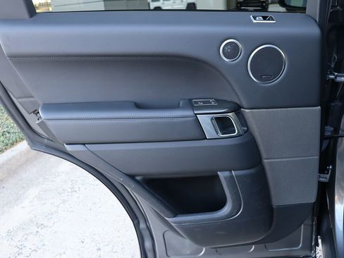 Used 2019 Land Rover Range Rover Sport HSE image 54