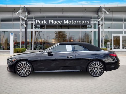 Certified 2024 Mercedes-Benz CLE 450 4MATIC Cabriolet image 3