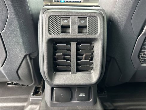 New 2025 Ford Bronco Big Bend w/ Black Diamond Package image 17