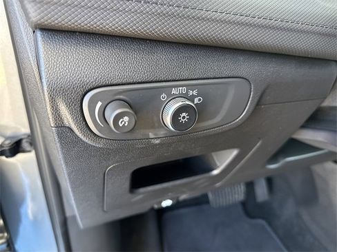 Used 2025 Chevrolet TrailBlazer LT image 18