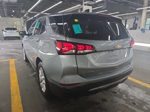 Used 2023 Chevrolet Equinox LT w/ Driver Convenience Package AWD/4WD image 11