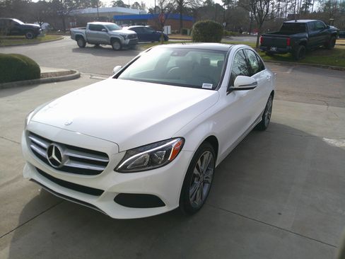 Used 2016 Mercedes-Benz C 300 4MATIC Sedan image 5
