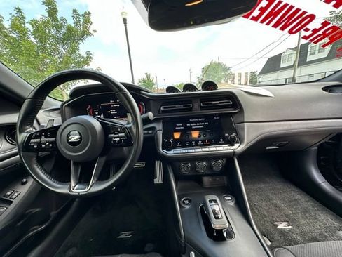 Used 2023 Nissan Z w/ Floor Mat Package (L93) RWD image 3