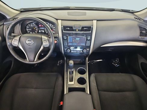 Used 2015 Nissan Altima 2.5 SV w/ Convenience Package FWD image 22