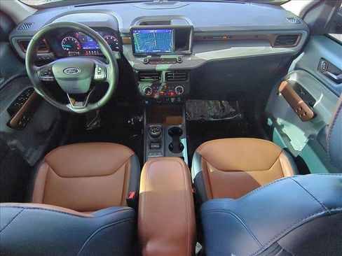 Used 2023 Ford Maverick Lariat w/ Lariat Luxury Package image 18