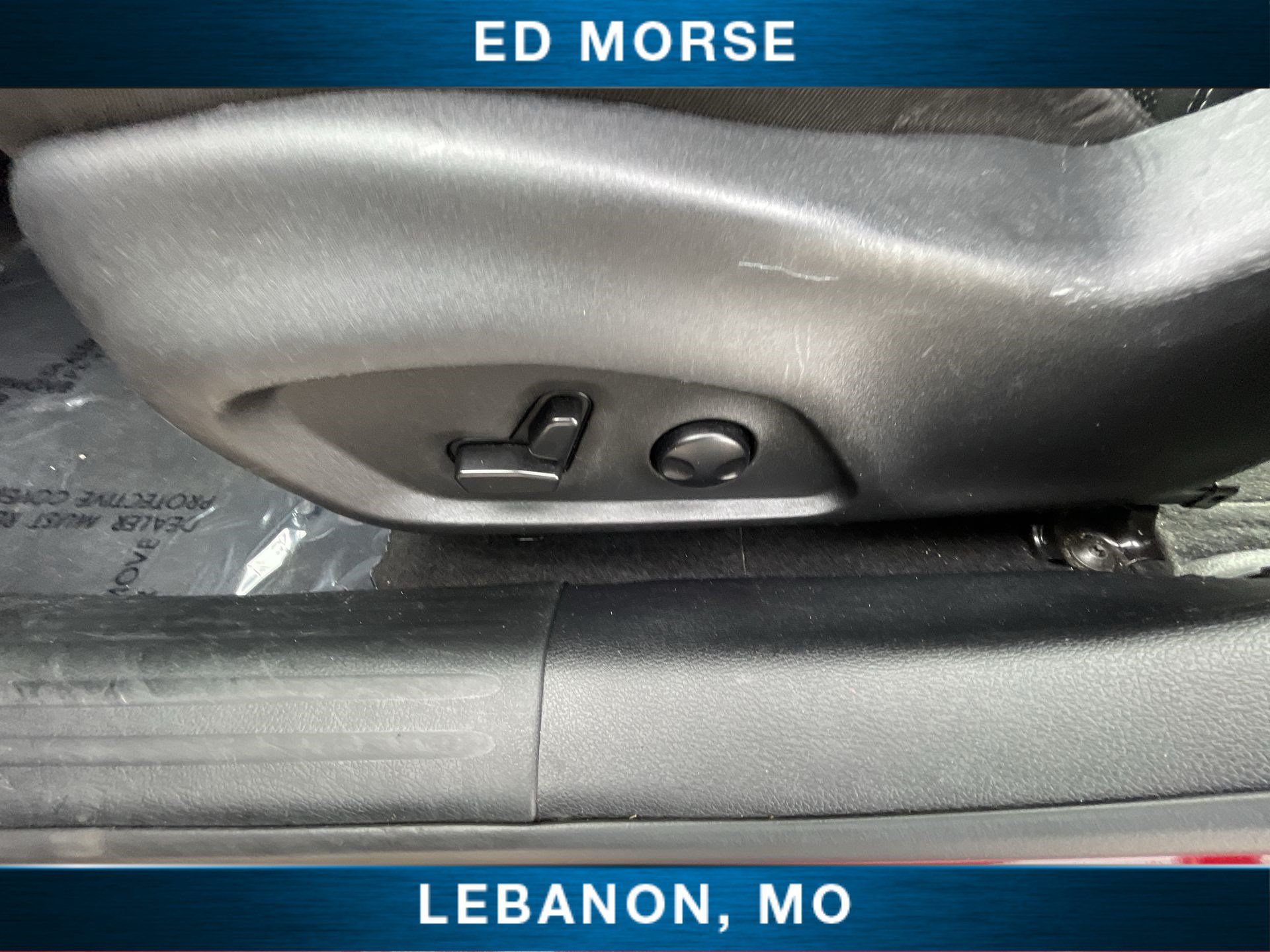 Used 2025 Jeep Compass Limited AWD/4WD image 34