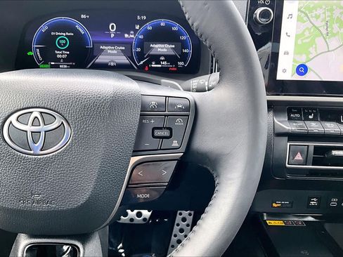 Used 2026 Toyota Camry XSE FWD image 25