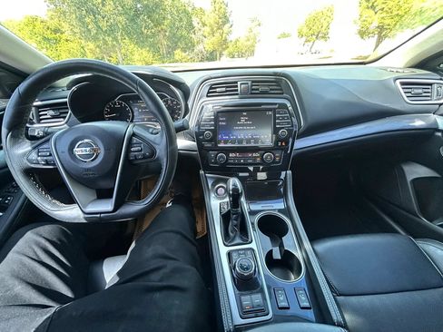 Used 2017 Nissan Maxima 3.5 SL FWD image 16