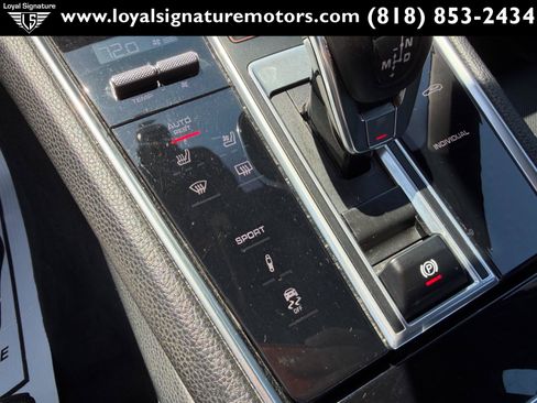 Used 2019 Porsche Panamera image 29