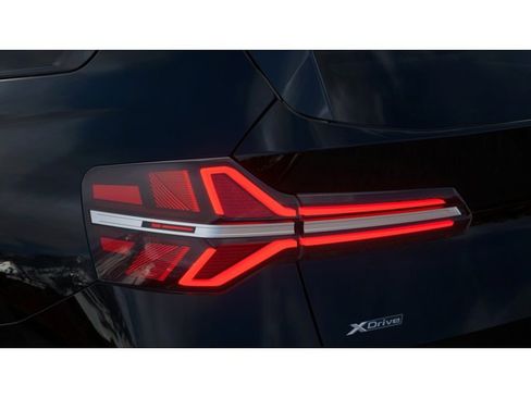 New 2026 BMW X3 xDrive30 image 8