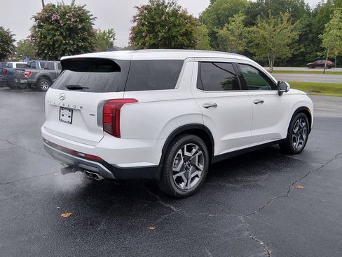 Used 2024 Hyundai Palisade Limited AWD/4WD image 4