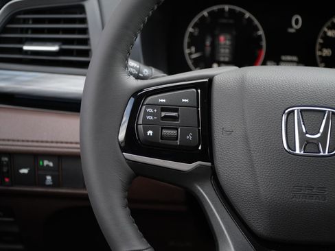 New 2026 Honda Odyssey Elite image 23