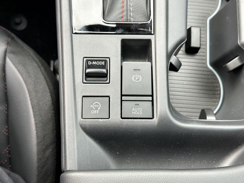 New 2026 Nissan Sentra SR w/ SR Premium Package FWD image 32