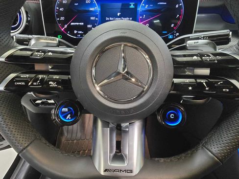 Used 2026 Mercedes-Benz CLE 53 AMG 4MATIC Coupe image 21
