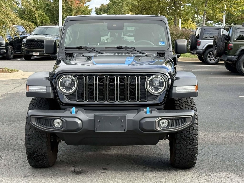 Used 2024 Jeep Wrangler Unlimited Rubicon 4xe w/ Convenience Group AWD/4WD image 7