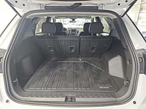 Certified 2024 Chevrolet Equinox LS w/ LS Convenience Package FWD image 15