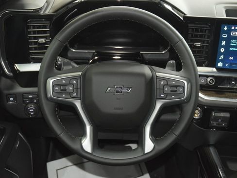 Used 2026 Chevrolet Silverado 1500 RST w/ Dark Appearance Package AWD/4WD image 37