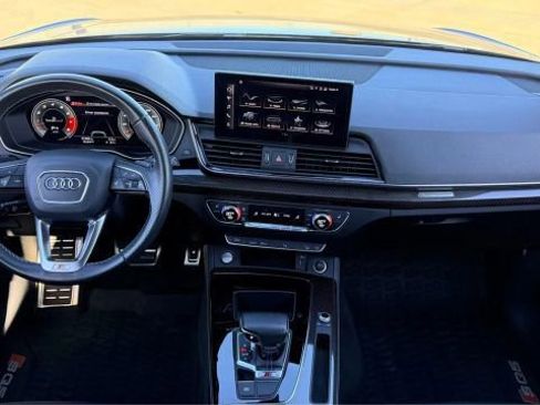 Used 2021 Audi SQ5 Premium Plus w/ Premium Plus Package image 29