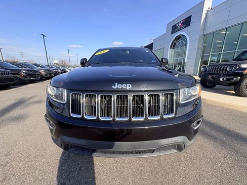 Used 2016 Jeep Grand Cherokee Laredo w/ Quick Order Package 23E RWD image 28