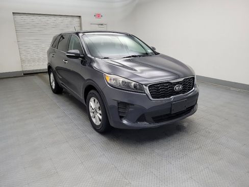 Used 2019 Kia Sorento LX image 13