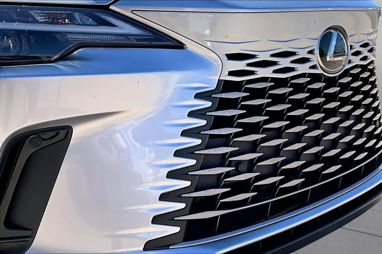 Used 2025 Lexus RX 350 Premium FWD image 76